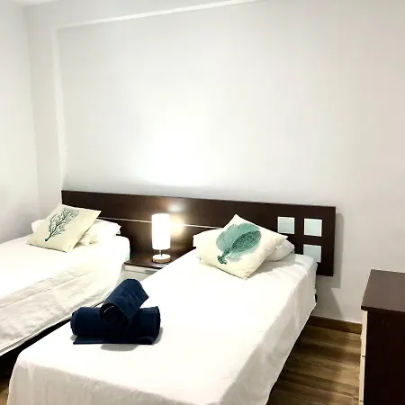 En Primera Linea De Playa Frontline Apartment Almeria